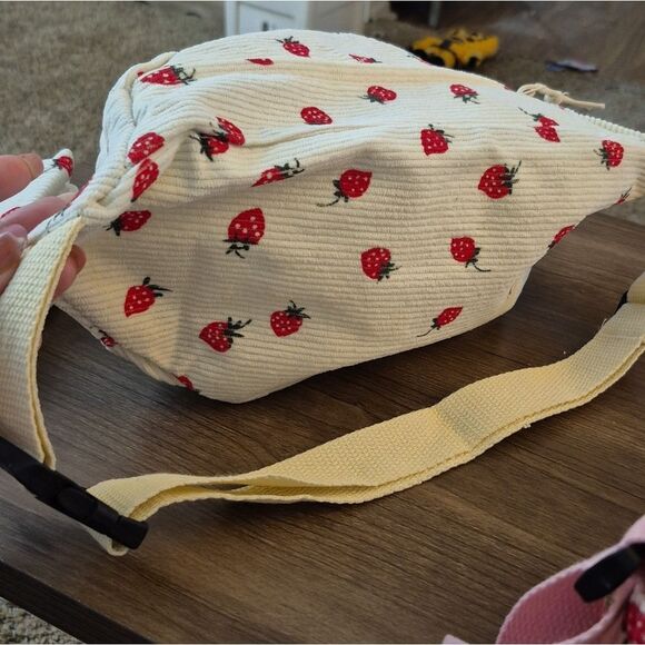 🎁3/$30🎁 Corduroy Crossbody Strawberry Print Belt Bag | Christmas Gifts For Her - Picture 5 of 16
